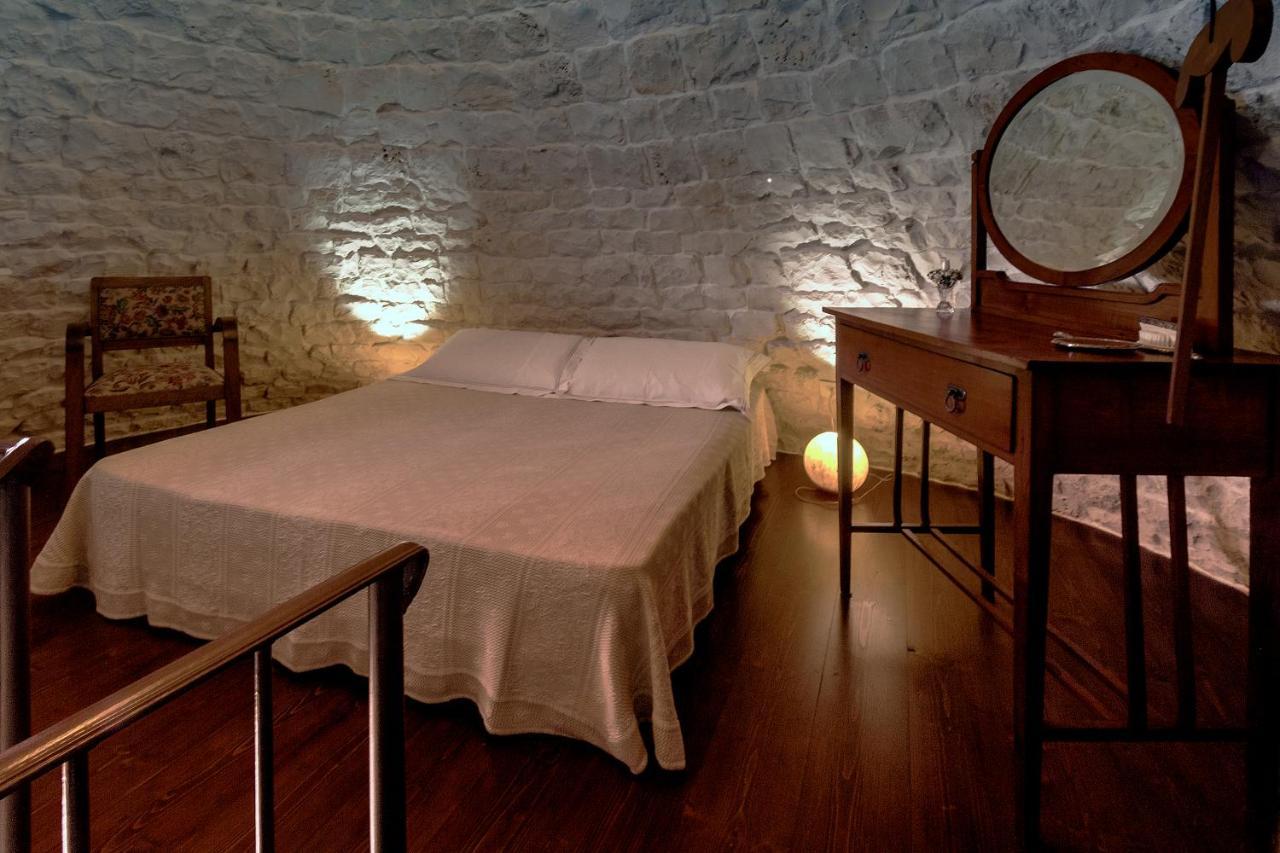 Вилла Navolte Trulli E Quiete Con Piscina Локоротондо Экстерьер фото