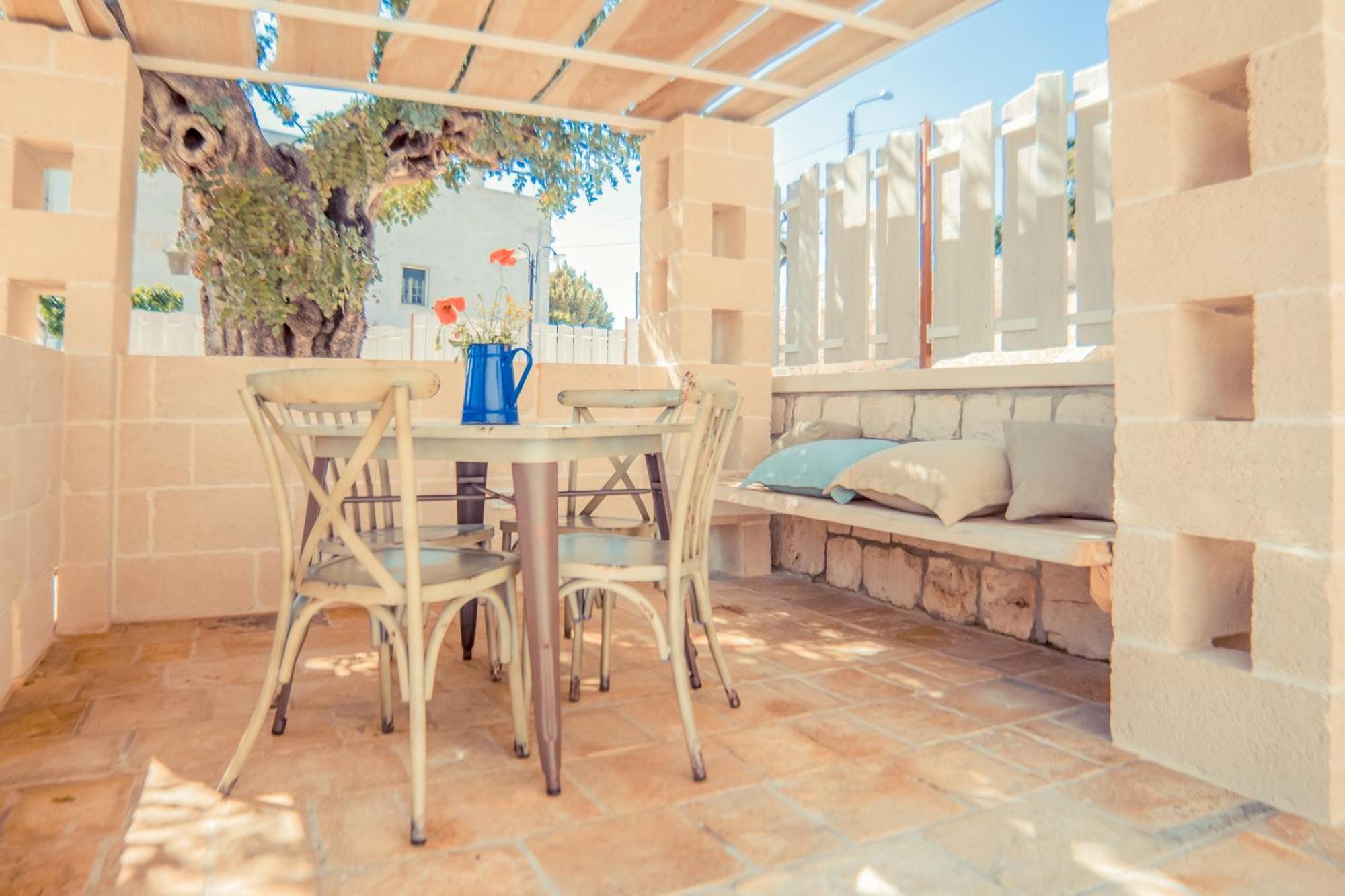 Вилла Navolte Trulli E Quiete Con Piscina Локоротондо Экстерьер фото