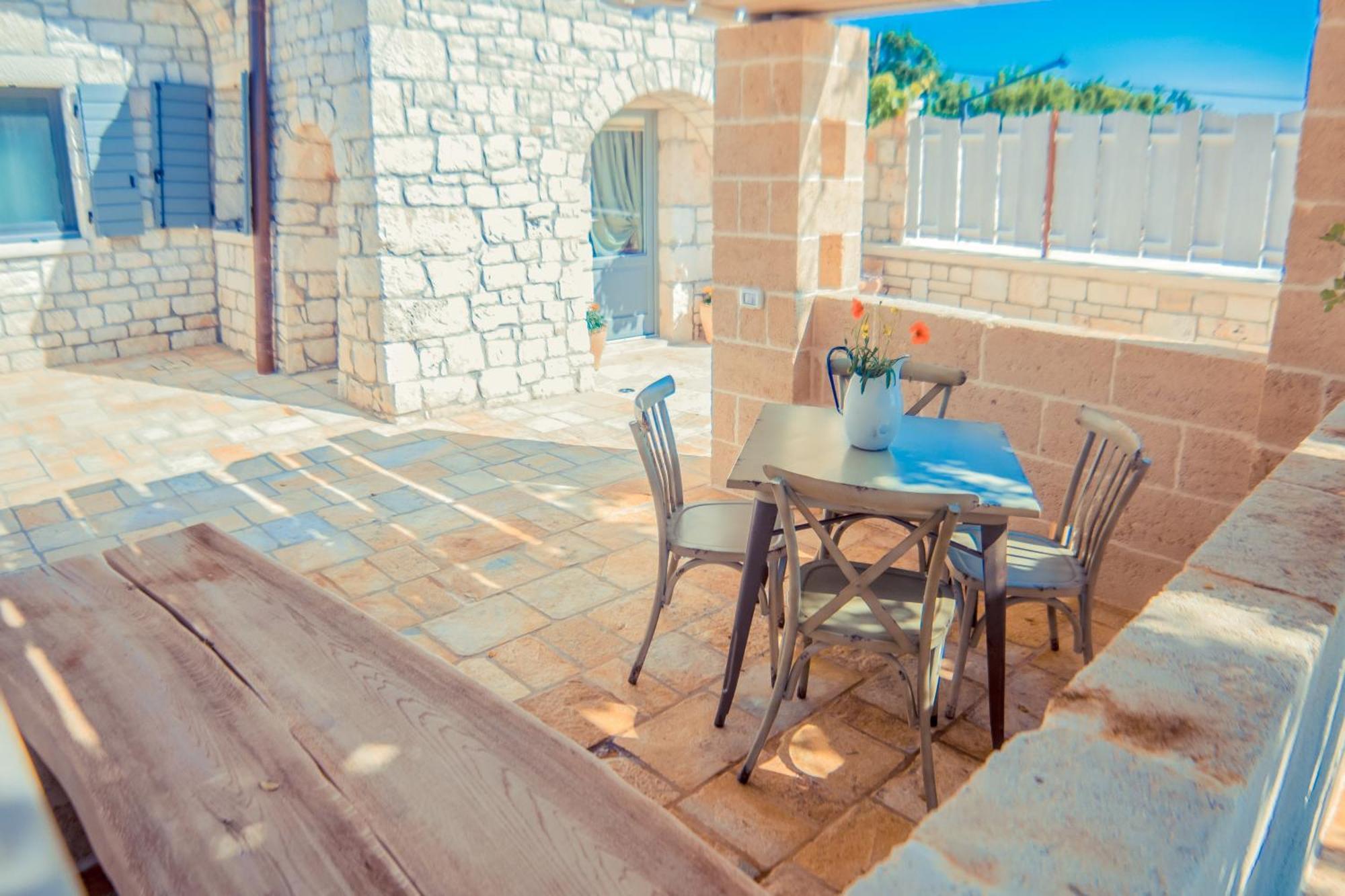 Вилла Navolte Trulli E Quiete Con Piscina Локоротондо Экстерьер фото